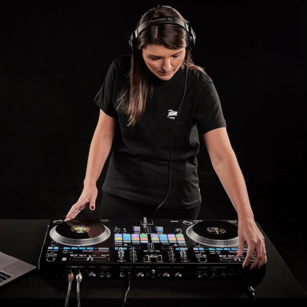 pioneer-dj-ddj-rev7-dj-controller-1780615854275-7 Pioneer DJ DDJ-REV7 DJ Controller
